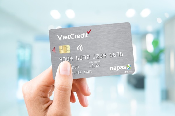 Mở thẻ VietCredit, ưu đãi miễn lãi, nhận thêm lì xì 300 triệu