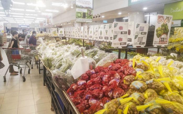 Đảm bảo cung ứng hàng hóa kịp thời cho vùng lũ