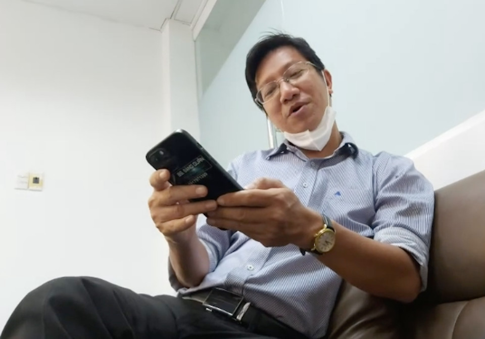 Bác sĩ nội khoa Đặng Quân mổ thẩm mỹ 