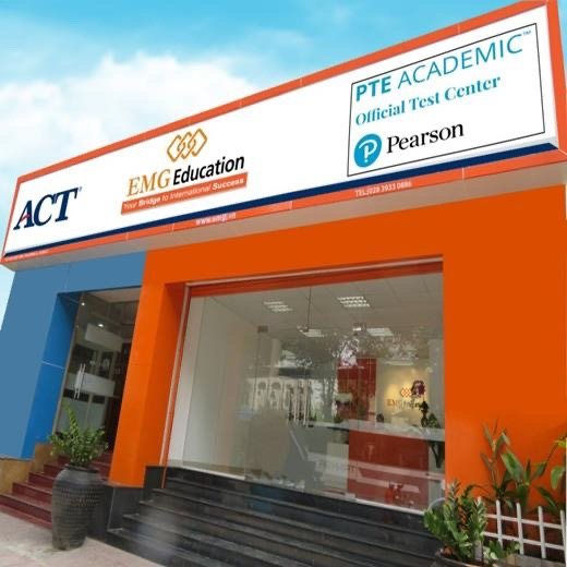EMG bị tố tận thu từ chương trình tiếng Anh tích hợp