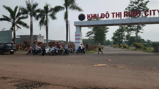Hàng chục khách hàng tố cáo chủ đầu tư Khu đô thị Ruby City 
