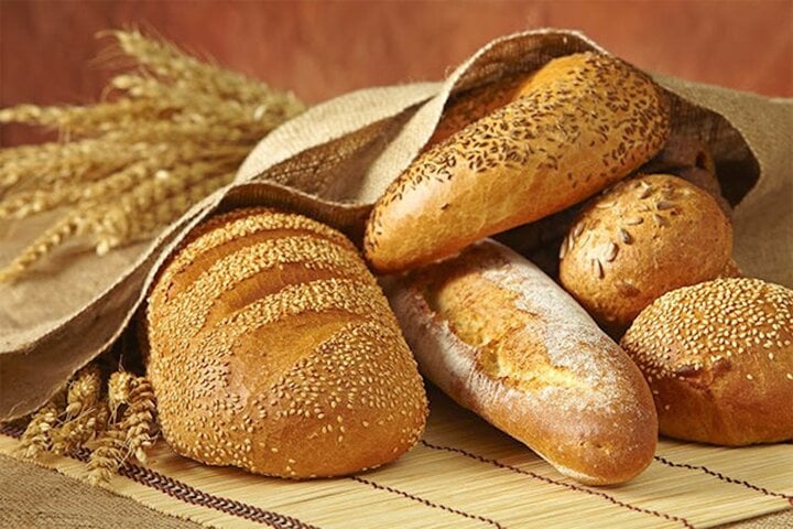 Điều gì xảy ra khi bạn ăn bánh mì hằng ngày? 