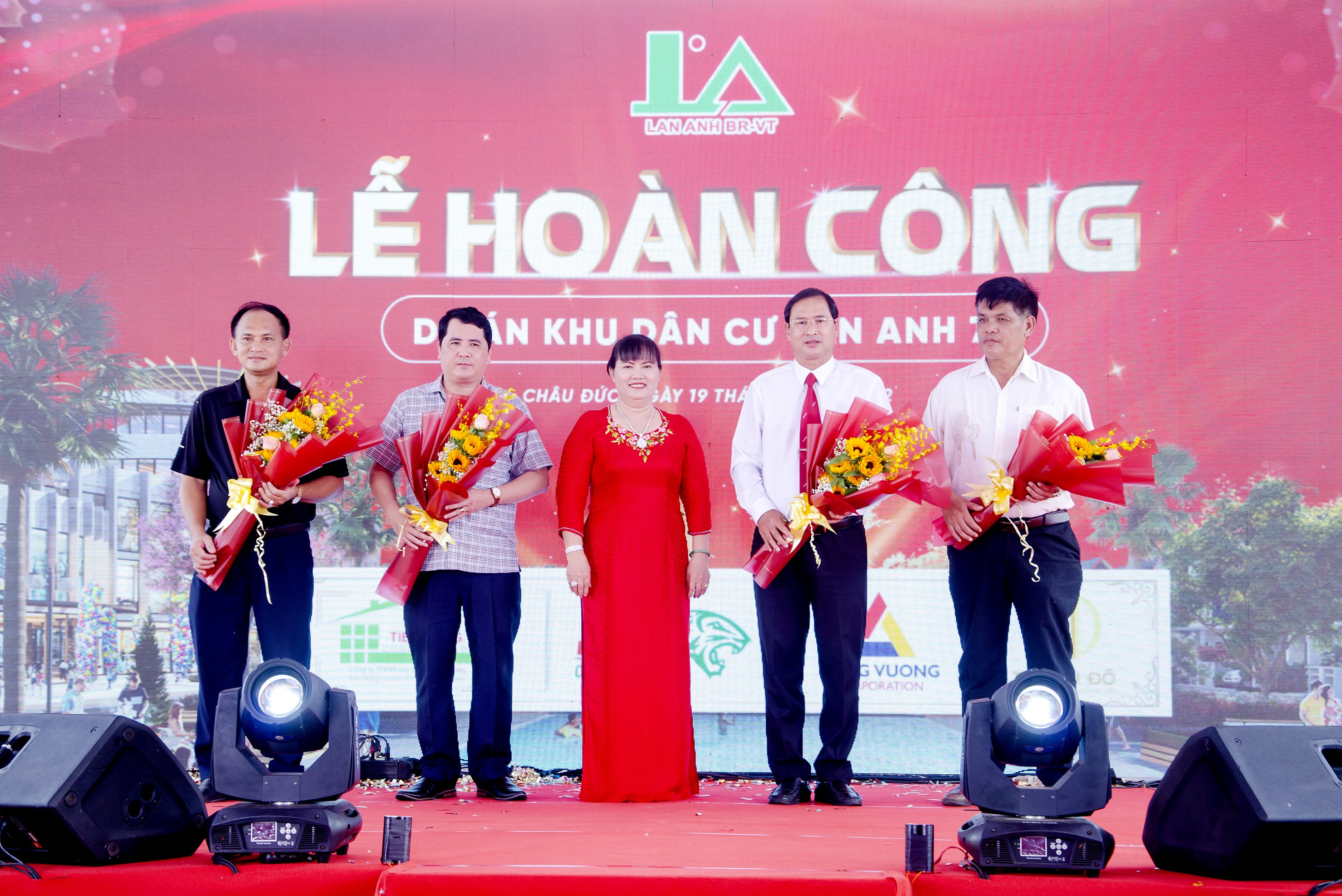  Công ty TNHH Lan Anh tổ chức lễ hoàn công dự án Lan Anh 7B