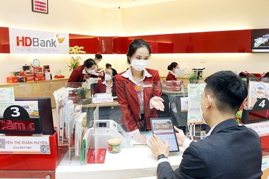 Nợ xấu tăng nhanh, HDBank vẫn liên tục xin phát hành trái phiếu