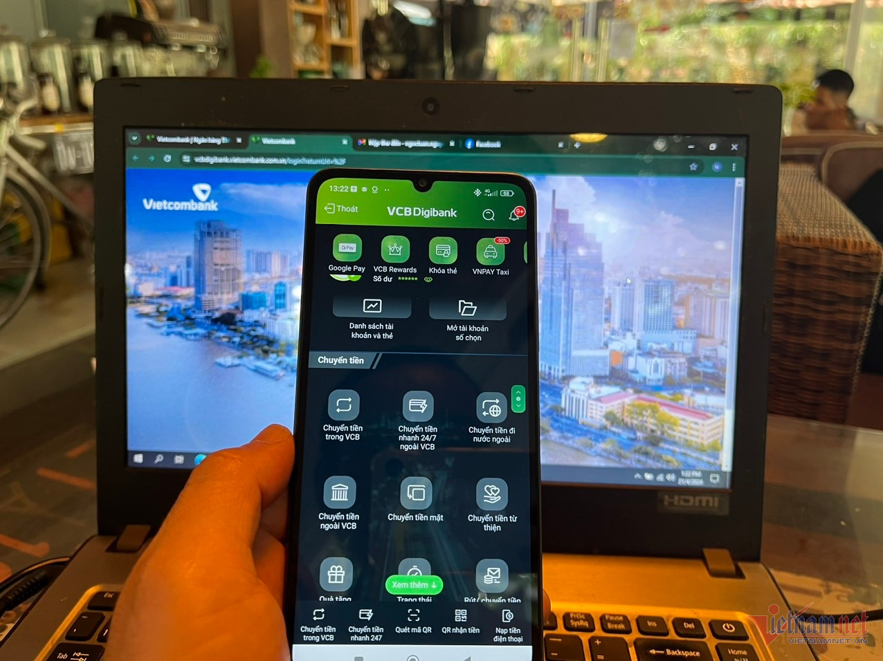 Vụ mất 11,9 tỷ trong tài khoản Vietcombank: Ngăn app 